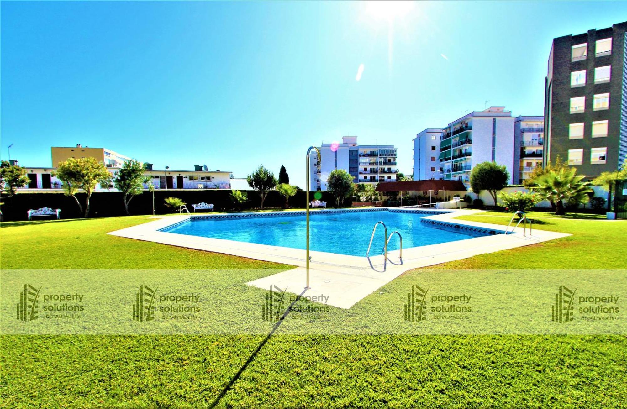 Delta Del Sur Apartamentos - Cerca De Tren, Restaurantes, Tiendas - Playa A 8 Min Caminando ベナルマデナ エクステリア 写真
